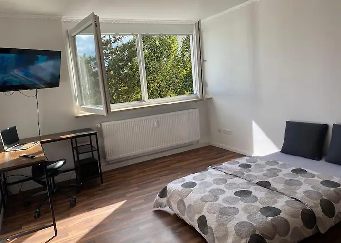 Schoenes In Messe Naehe *